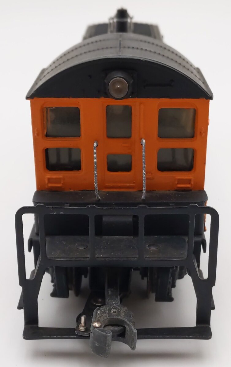 Lionel 241 Vintage O The Milwaukee Road NW-2 Diesel Switcher- Custom Painted