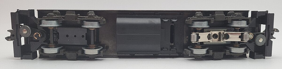 Lionel 6-8355 O Gauge Santa Fe GP-20 Non-Powered Diesel Locomotive w/Horn #8355 VG/Box