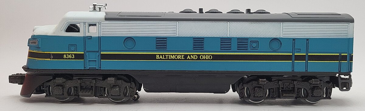Lionel 6-8363 O Gauge Baltimore & Ohio F3 Powered A Unit Diesel Locomotive EX/Box