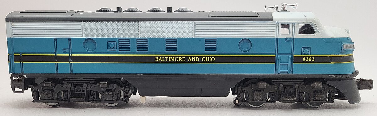 Lionel 6-8363 O Gauge Baltimore & Ohio F3 Powered A Unit Diesel Locomotive EX/Box