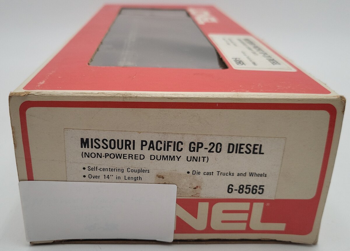 Lionel 6-8565 O Gauge Missouri Pacific GP-20 Dummy Diesel Locomotive EX/Box