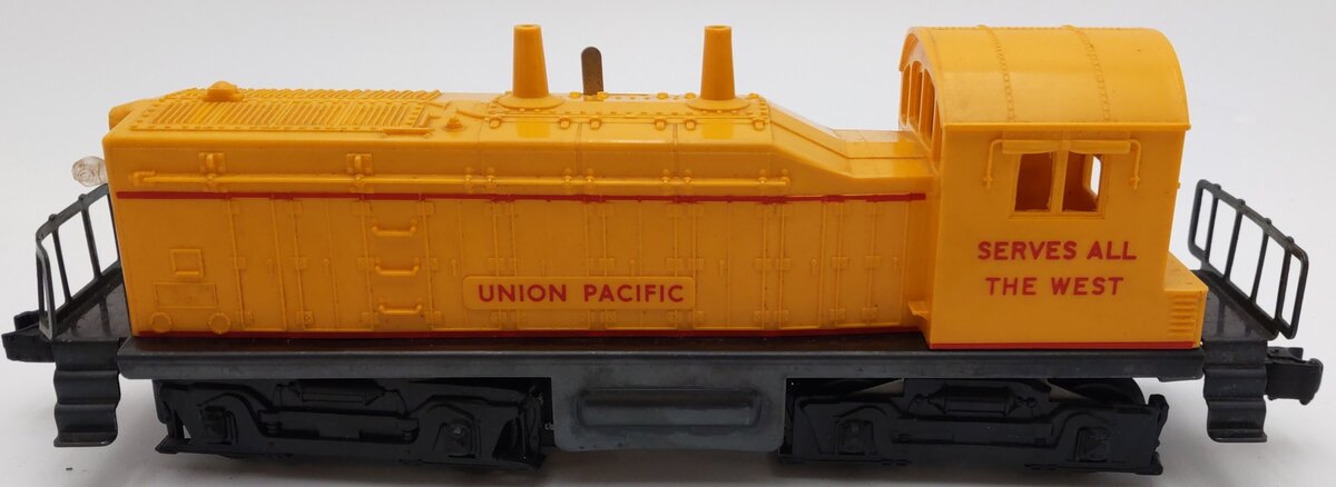 Lionel 645 Vintage O Union Pacific NW-2 Diesel Switcher Locomotive VG
