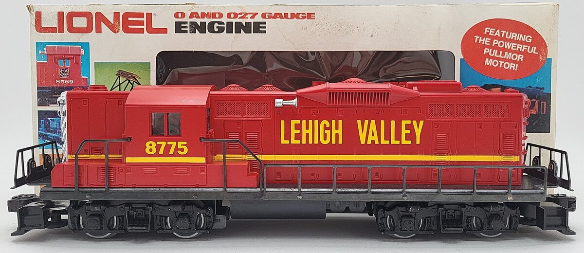 Lionel 6-8775 O Gauge Lehigh Valley GP-9 Powered Diesel Locomotive #8775 EX/Box