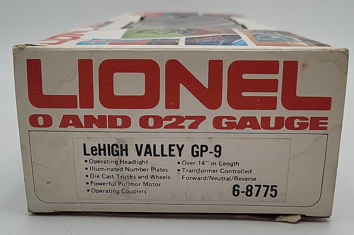 Lionel 6-8775 O Gauge Lehigh Valley GP-9 Powered Diesel Locomotive #8775 EX/Box