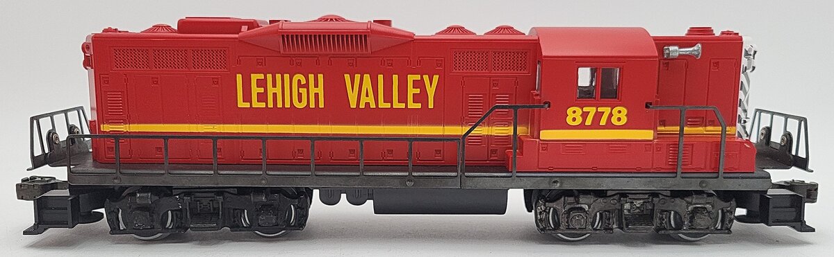 Lionel 6-8778 O Gauge Lehigh Valley GP-9 Non-Pwd. Diesel Locomotive #8778 EX/Box