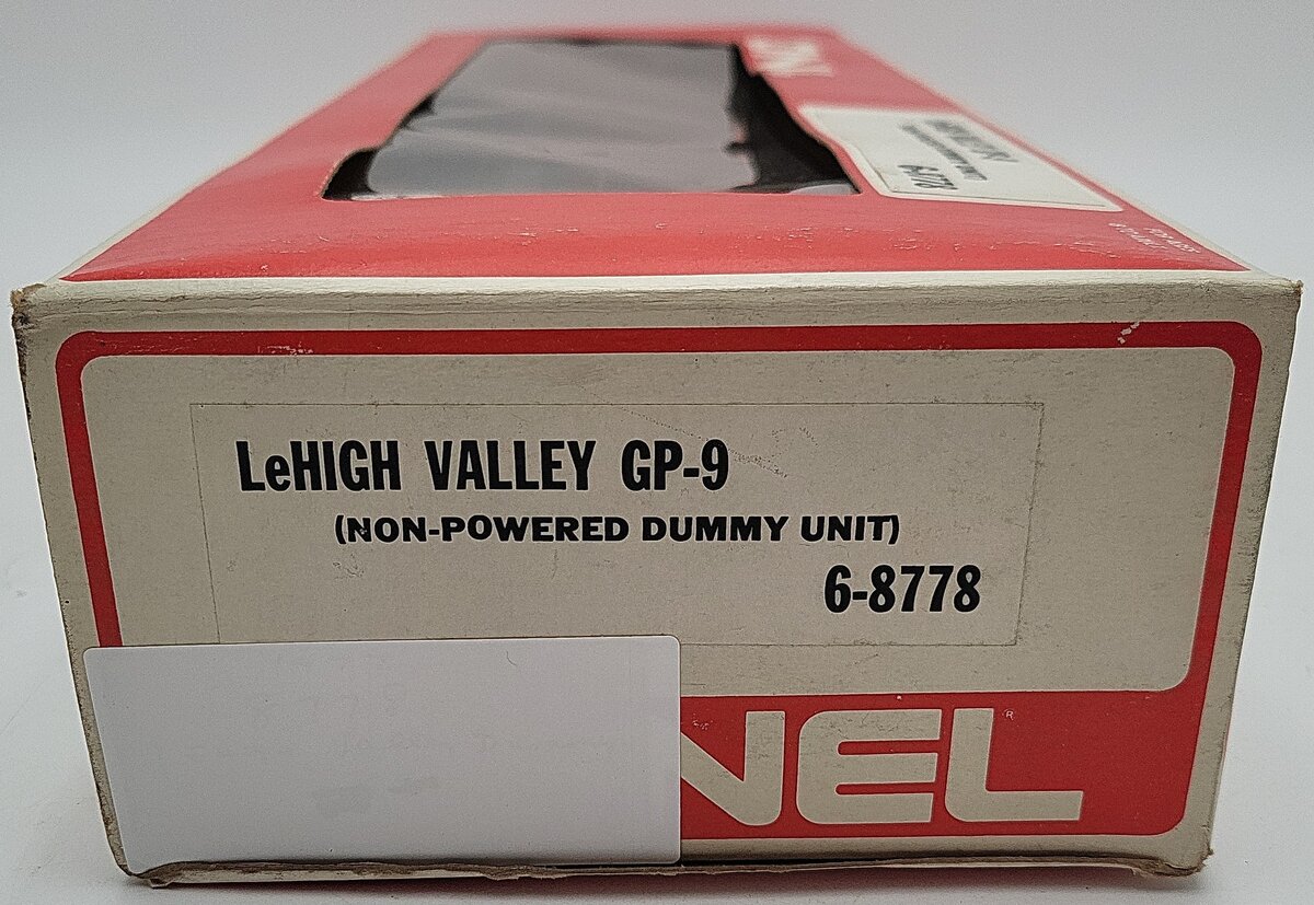 Lionel 6-8778 O Gauge Lehigh Valley GP-9 Non-Pwd. Diesel Locomotive #8778 EX/Box