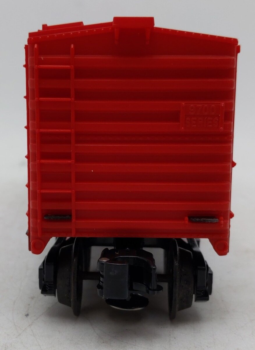 Lionel 6-9703 O Gauge CP Rail Red Box Car VG/Box