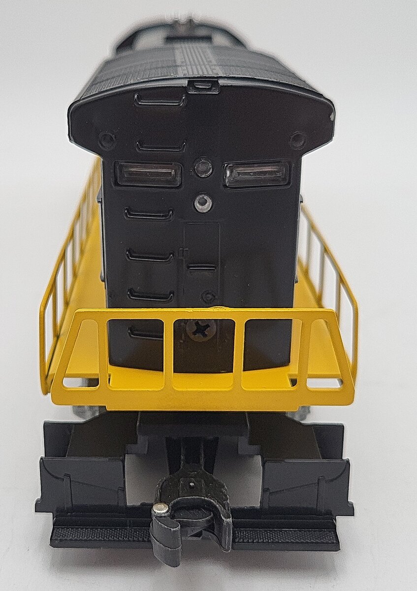 Lionel 6-8857 Northern Pacific U36B Diesel Locomotive EX/Box
