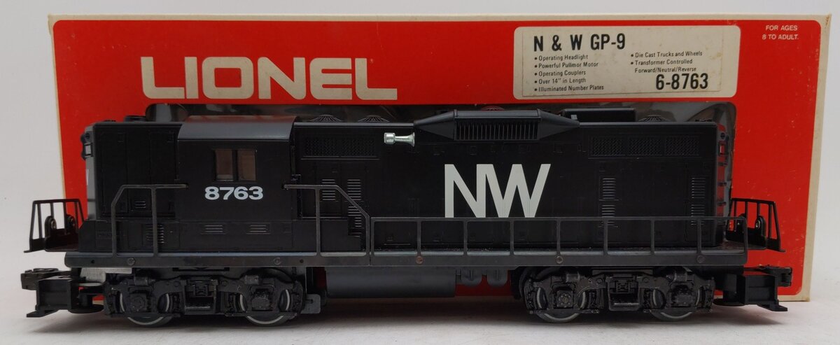Lionel 6-8763 O Gauge Norfolk & Western GP-9 Diesel Locomotive #8763 VG/Box