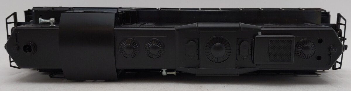 Lionel 6-8763 O Gauge Norfolk & Western GP-9 Diesel Locomotive #8763 VG/Box