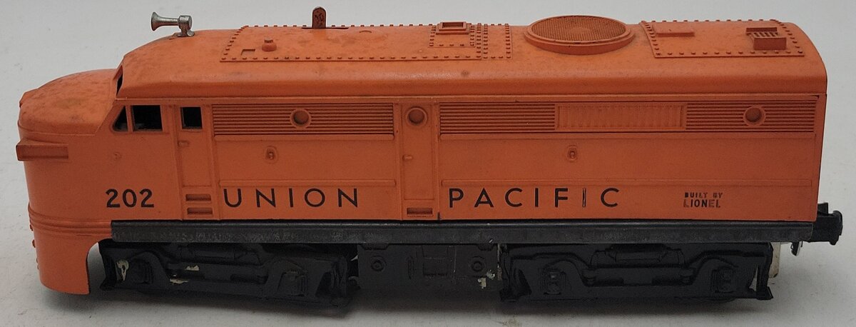 Lionel 202 Vintage O Union Pacific Alco A Powered Diesel Locomotive VG