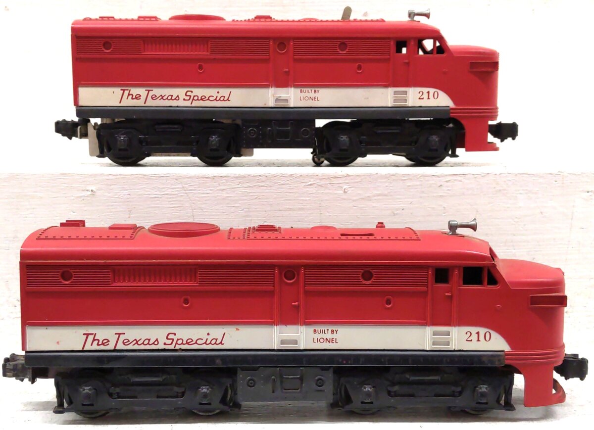 Lionel 210 O Vintage Texas Special AA Diesel Locomotive Set #210 VG/Box