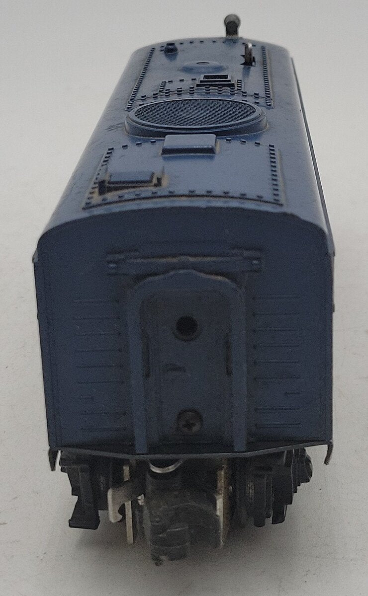 Lionel 230 Vintage O Chesapeake and Ohio Alco A Powered Diesel Locomotive VG