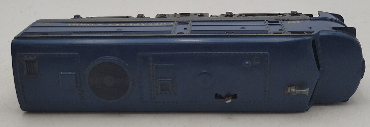 Lionel 230 Vintage O Chesapeake and Ohio Alco A Powered Diesel Locomotive VG