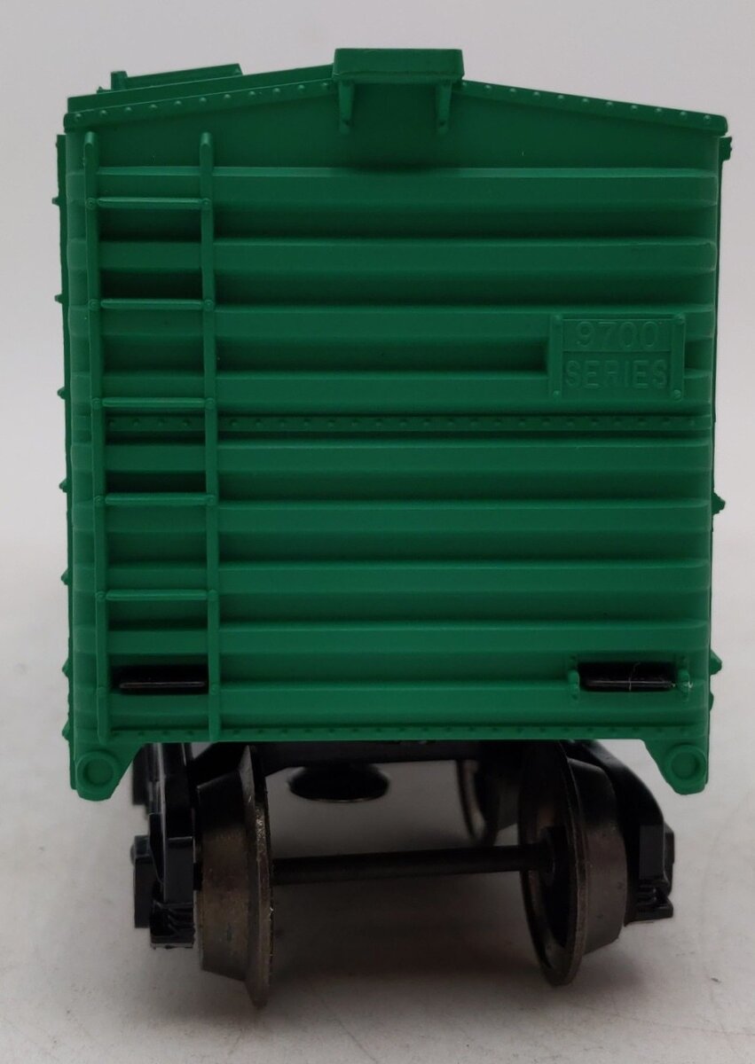 Lionel 6-9716 O Gauge Penn Central Boxcar EX/Box