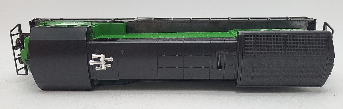 Lionel 6-8650 O Burlington Northern U36B Powered Diesel Locomotive #8650 EX/Box