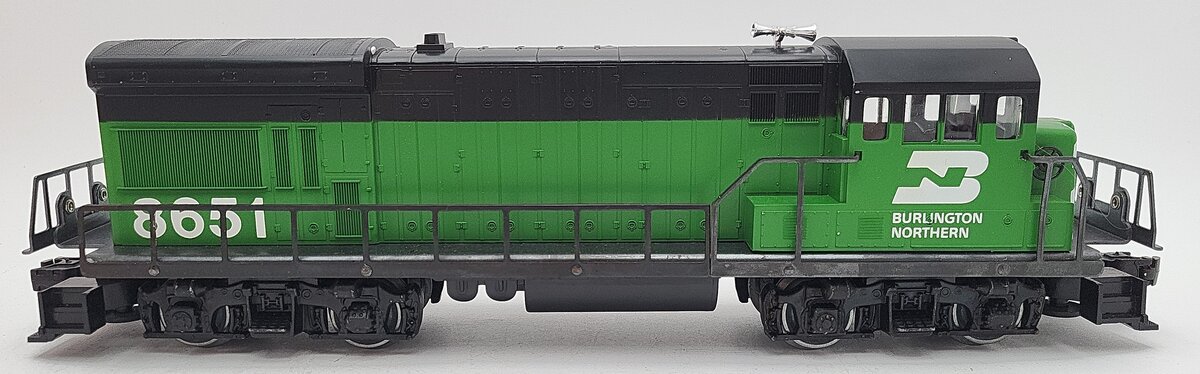 Lionel 6-8651 O Burlington Northern U36B Dummy Diesel Locomotive EX/Box