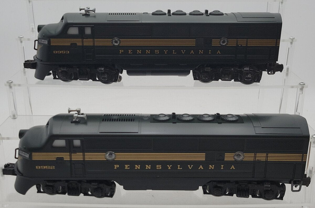 Lionel 6-8952 O Gauge Pennsylvania F-3 AA Diesel Locomotive Set VG/Box