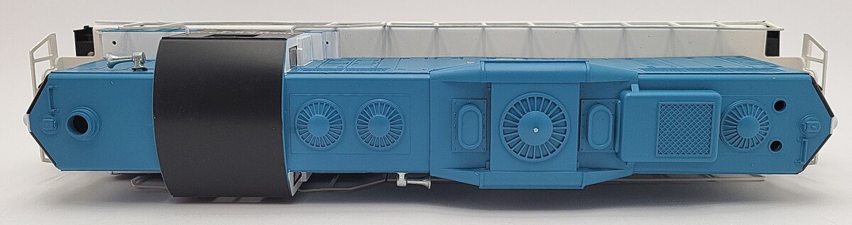 Lionel 6-8654 O Gauge Boston & Maine GP-9 Powered Diesel Locomotive #8654 EX/Box