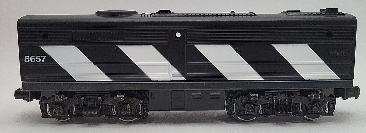 Lionel 6-8657 Canadian National Alco B Unit Non-Powered Diesel Locomotive #8657 EX/Box