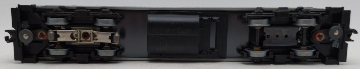 Lionel 6-8870 O Gauge Amtrak 90 RDC-1 Non-Powered Passenger #8870 VG/Box