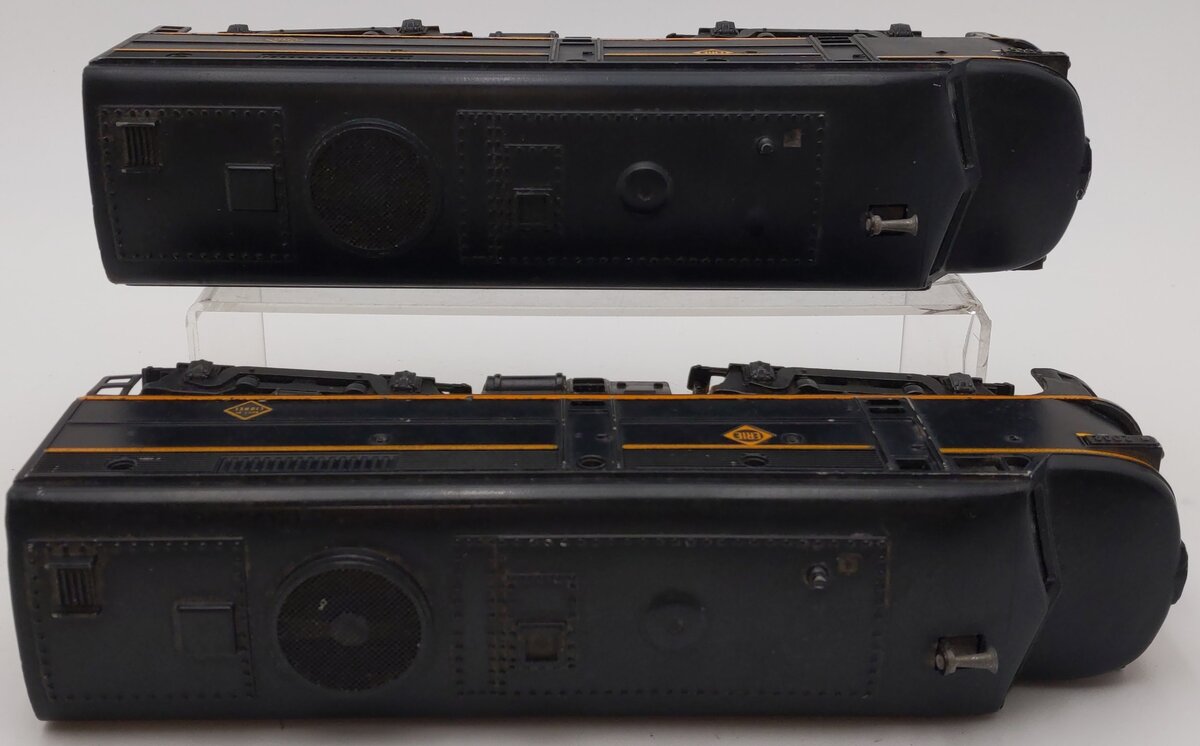 Lionel 2032 Vintage O Erie Alco AA Diesel Locomotive Set VG
