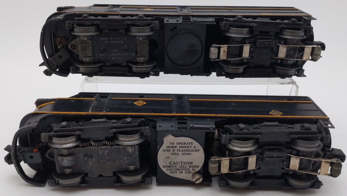 Lionel 2032 Vintage O Erie Alco AA Diesel Locomotive Set VG
