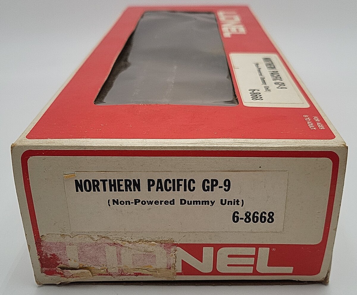 Lionel 6-8668 O Gauge Northern Pacific GP-9 Non-Powered Diesel Locomotive VG/Box