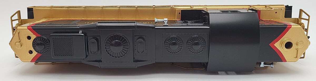Lionel 6-8668 O Gauge Northern Pacific GP-9 Non-Powered Diesel Locomotive VG/Box