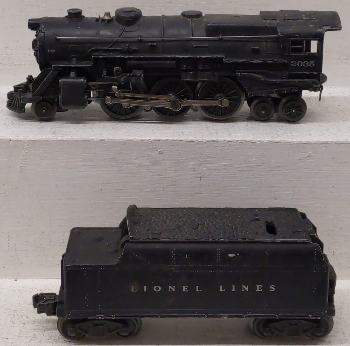 Lionel 2035 Vintage O Lionel Lines 2-6-4 Die-Cast Postwar Steam Loco w/Tender VG