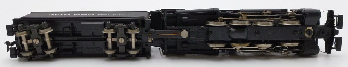 Rivarossi HO Scale Reading 0-8-0 Steam Locomotive w/ Tender #102