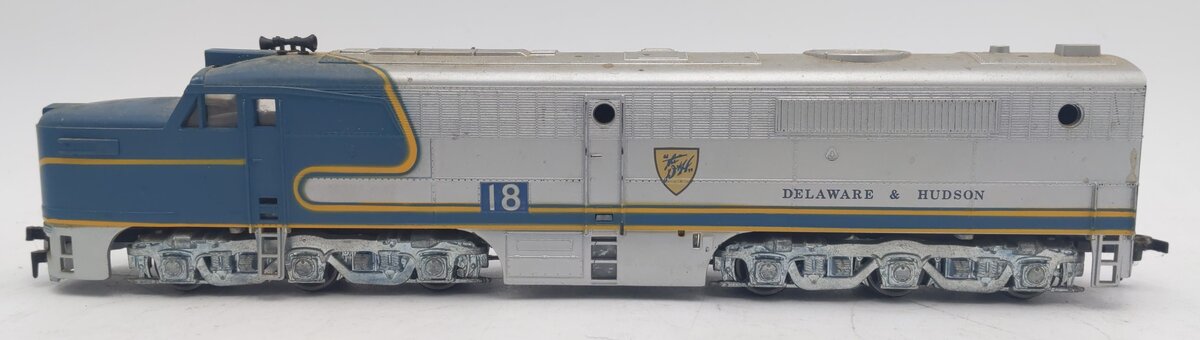 Athearn 3308 HO Scale Delaware & Hudson PA-1 Powered Diesel Locomotive #18 EX/Box