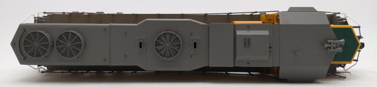 K-Line K2490-2400 O Union Pacific GP38-2 Diesel Locomotive #2400 EX/Box