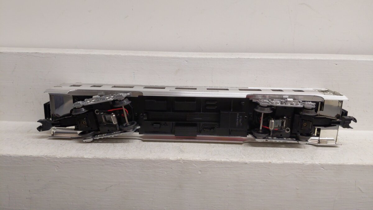 K-Line K4670-12564 O Gauge NYC "Thomas Dewey" 15" Aluminum Coach Car EX/Box