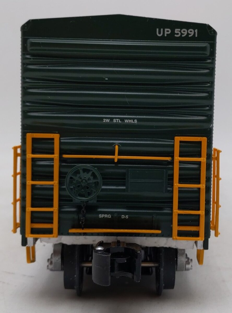 Lionel 6-27396 O Gauge Chicago & North Western Heritage Mechanical Reefer #5991 LN/Box