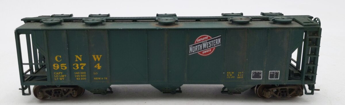 Con-Cor 0001-009532 HO Scale PS2 3Bay Covered Hopper C&N #95374  Weathered/Box
