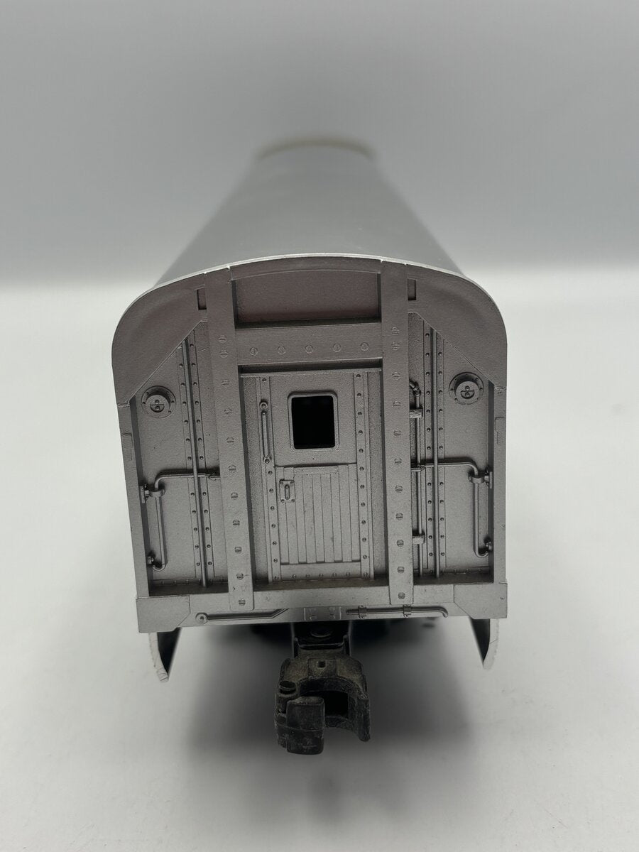 Lionel 6-19111 O Gauge Santa Fe Aluminum Diner Car #601 EX/Box
