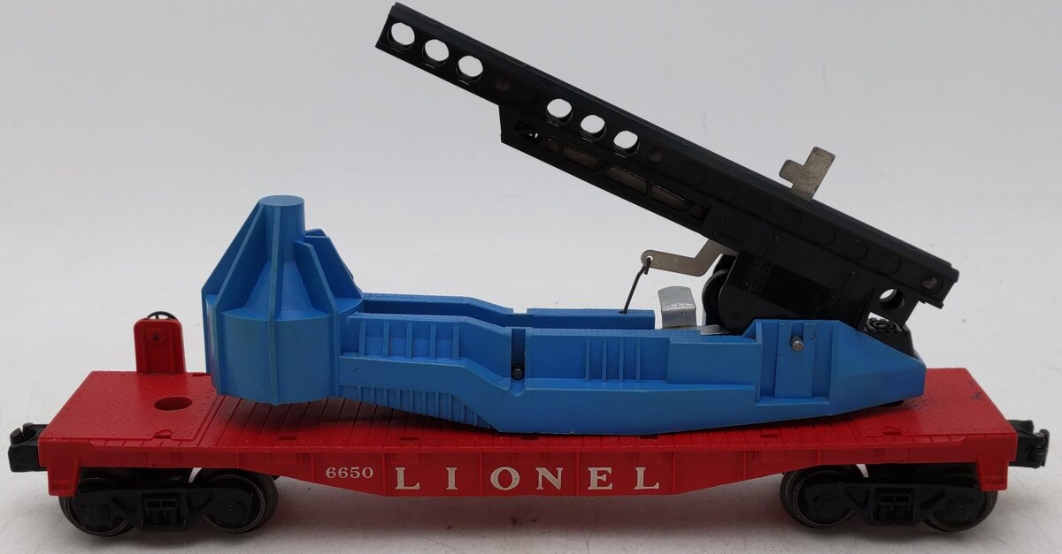 Lionel 6650 O Scale Vintage IRBM Rocket Launcher EX