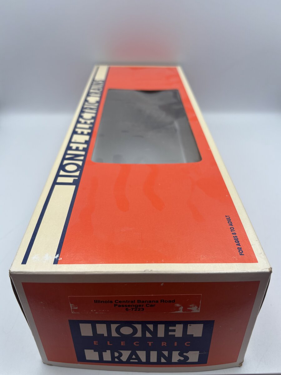 Lionel 6-7223 O Gauge Illinois Central "Banana Road" Passenger Car #7223 EX/Box