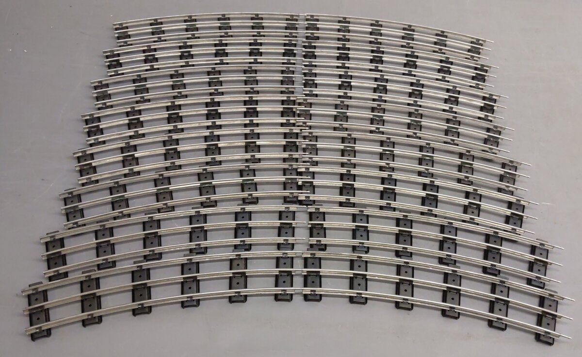 Lionel 6-65572 O Gauge O72 Curved Track (Pack of 16) EX