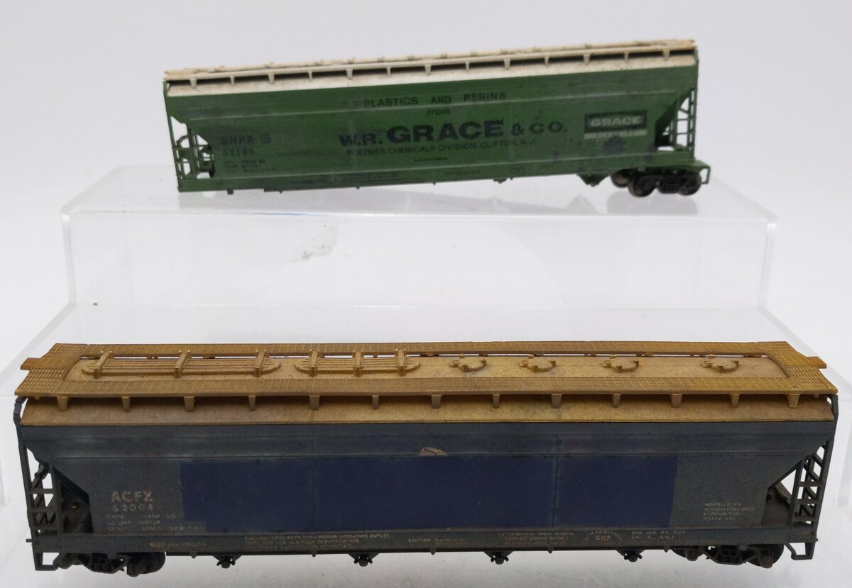 Generic HO Scale SHPX & ACFX Covered 4 Bay Hoppers #52199 #62004 Weathered