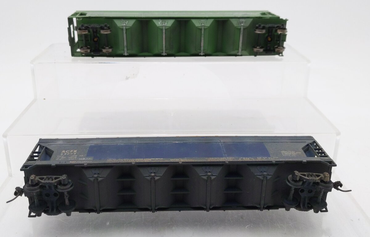 Generic HO Scale SHPX & ACFX Covered 4 Bay Hoppers #52199 #62004 Weathered