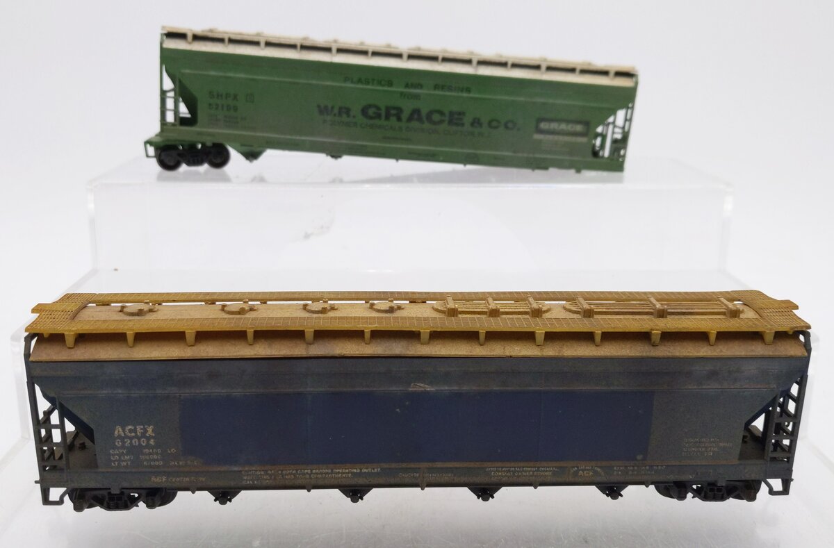 Generic HO Scale SHPX & ACFX Covered 4 Bay Hoppers #52199 #62004 Weathered