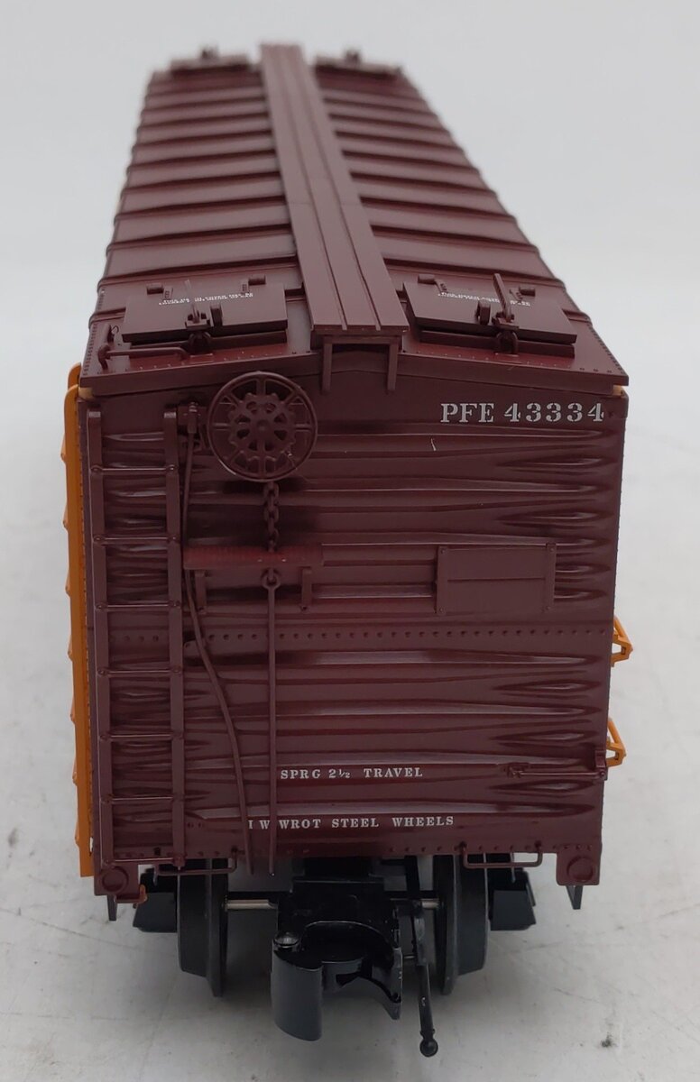 Atlas 3004905-3O Scale 2-Rail PFE Pacific Fruit Express 40' Steel Reefer #43334 LN/Box