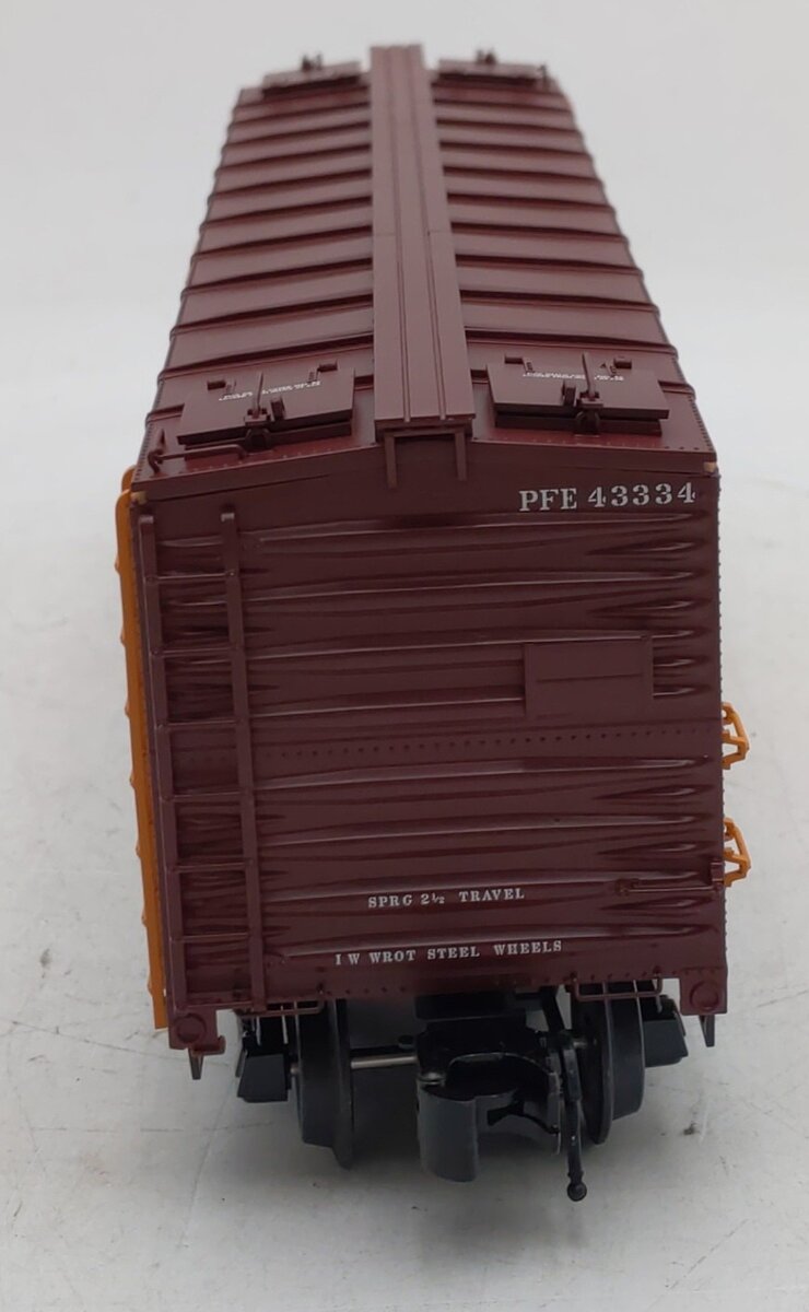 Atlas 3004905-3O Scale 2-Rail PFE Pacific Fruit Express 40' Steel Reefer #43334 LN/Box