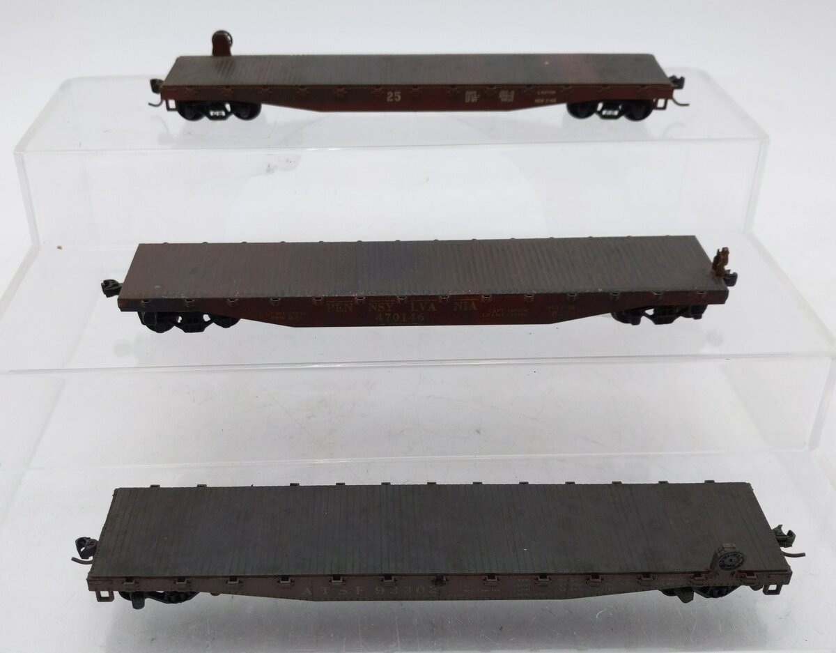 Generic HO Scale PRR & ATSF Flatcars #25 #923302 #47046 Weathered [3]