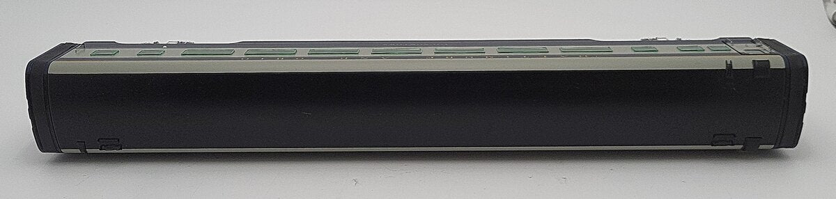 Lionel 6-29112 Baltimore & Ohio 18' Aluminum "Youngstown" Passenger Car EX