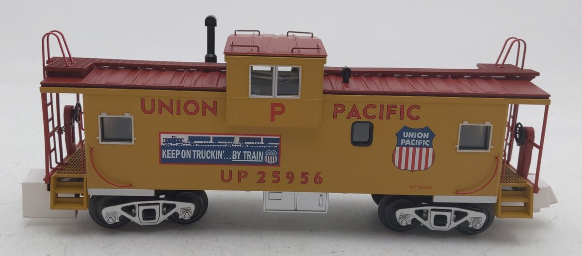 MTH 20-20167E O Union Pacific Extended Vision Caboose #25956 LN/Box