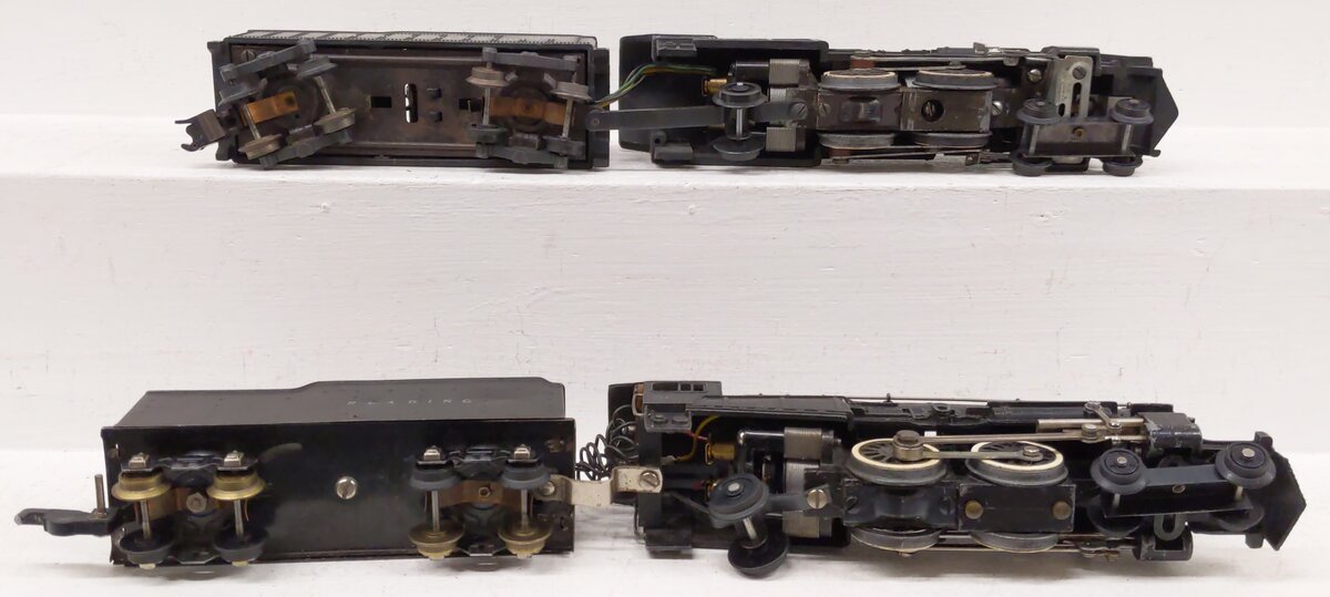 American Flyer Vintage S Reading 4-4-2 Steam Locomotive & Tenders: 300, 303 [2] VG