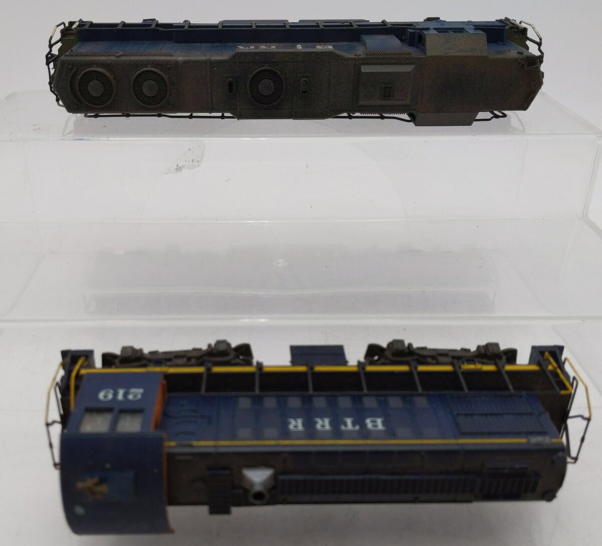 Atlas HO Scale BTRR Diesel Locomotives Weathered [2]